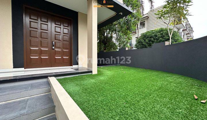 Rumah Mewah 2 Lantai Posisi Hoek Dan Strategis di Bsd City  2