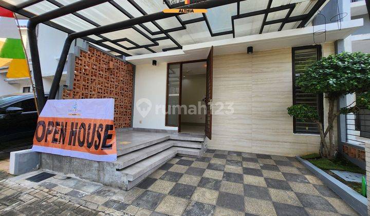 Rumah 2 Lantai Minimalis Modern Full Renovasi di Graha Raya 1