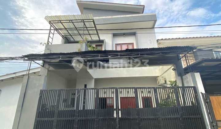 Rumah 2 Lantai Siap Huni Dekat Stasiun Pondok Ranji 2