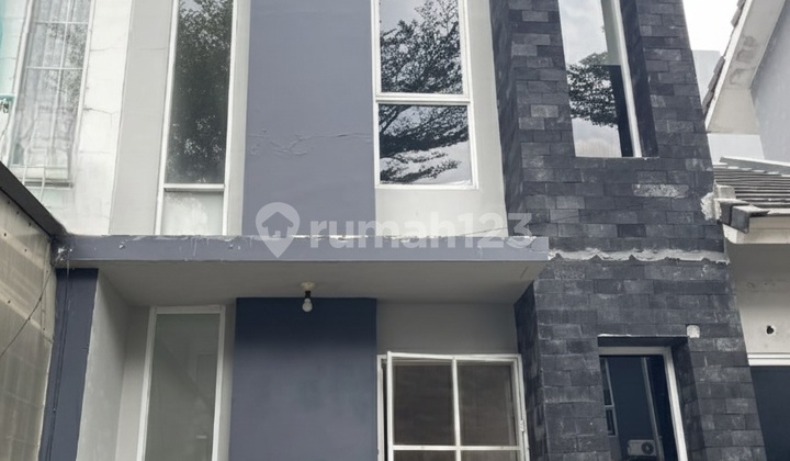 Dijual Rumah 2Lantai Dalam Cluster di Graha Raya Bintaro