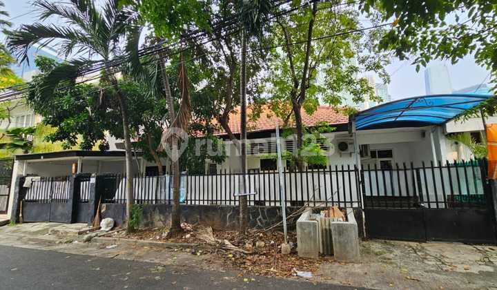 House for Sale in a Very Strategic Location at Mega Kuningan Semanggi House for Sale in a Very Strategic Location at Mega Kuningan Semanggi