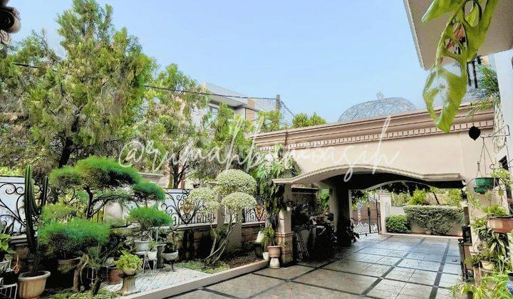 Rumah Mewah Luas Ada Private Pool Lokasi Strategis di Cilandak 2