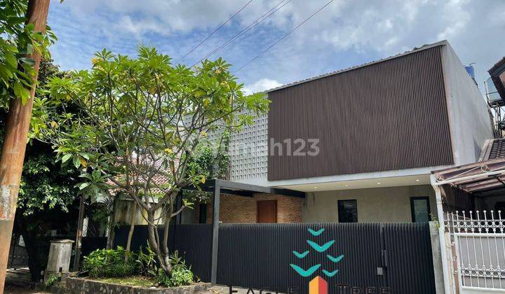 Rumah Modern 2 Lantai di Dalam Cluster Di Lebak Bulus Cilandak 1