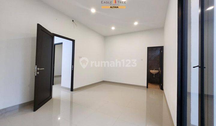 Rumah Modern Design 2 Lantai Lokasi Strategis di Bsd 2