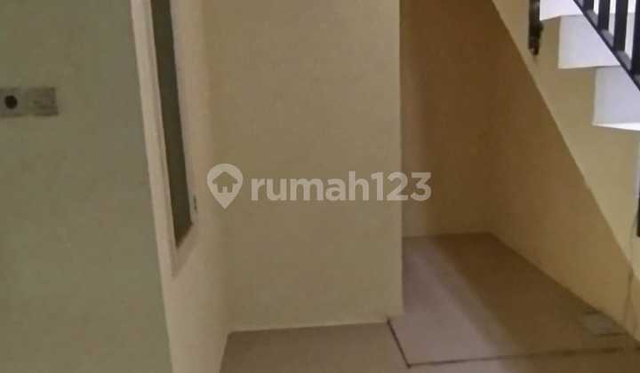 Rumah Minimalis Dengan Luas Tanah Ok Di Graha Raya Bintaro 2