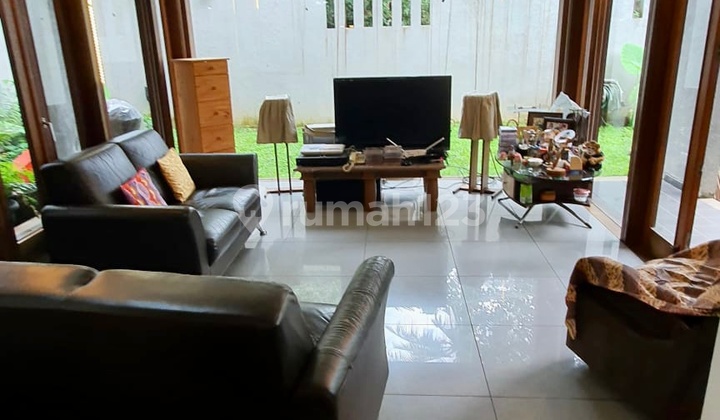 Spacious 2-Story Modern Minimalist House in Cempaka Bintaro 2