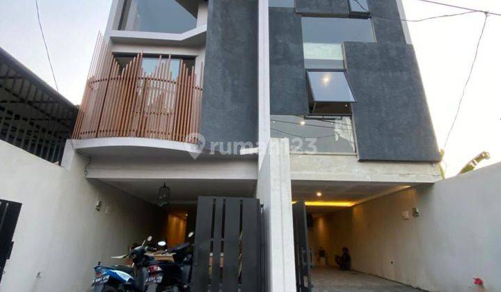 Rumah Bsd 4 Lantai Lokasi Strategis Deket Ice Bsd 1