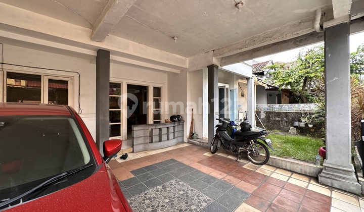 Rumah 2 Kavling Jadi 1 Cukup Luas Di Graha Raya Bintaro