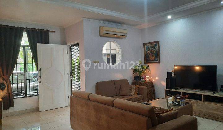 Rumah cantik harga murah 2 lantai siap huni dalam cluster 6