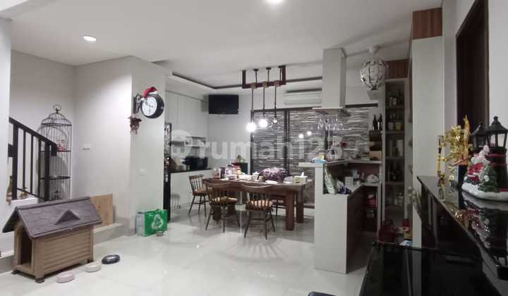 Rumah BSD 2 lantai siap huni Deket Ice convention BSD 