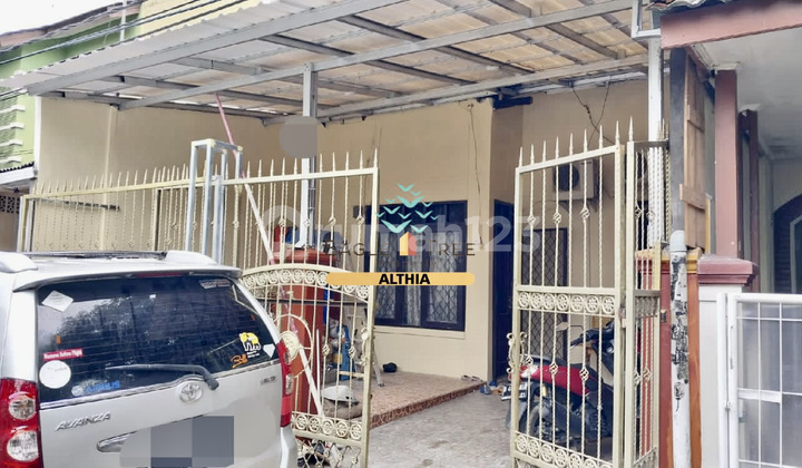 Rumah murah Depan Taman  Lokasi Strategis Bebas Banjir di Bsd 