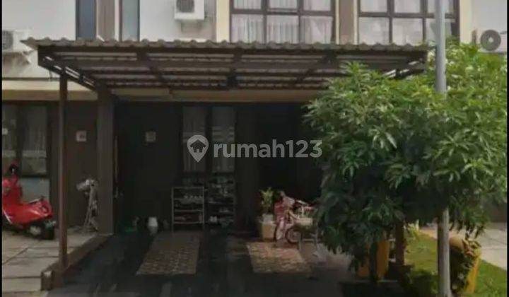 Rumah 2 lantai siap huni 10 menit ke mall Transmart graha raya  1