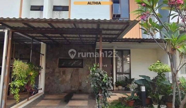 Rumah 2 lantai bagus siap huni deket ke toll pasar modern BSD  1