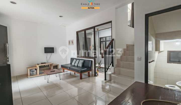 Ready-to-Occupy 4-Bedroom House, Close to Toll Road and Modern Market BSD