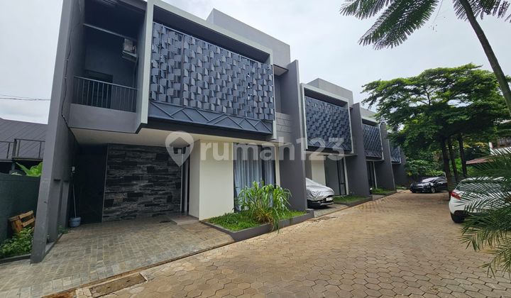 Rumah Modern 2 Lantai Rooftop Luas di Bintaro Sektor 2 1