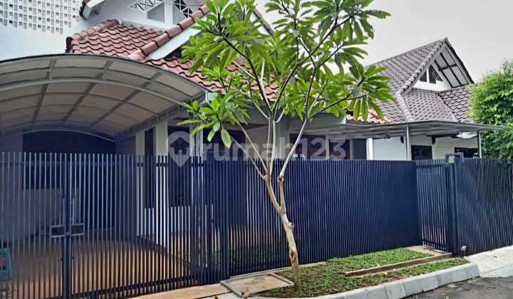 Rumah Bagus Shm 2 Lantai Siap Huni Dalam Cluster Di Lebak Bulus