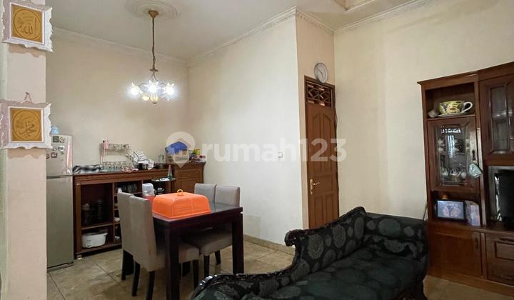 Rumah Siap Huni Jual Cepat , 2 Lantai, HGB, Dekat Akses Toll Bsd 2