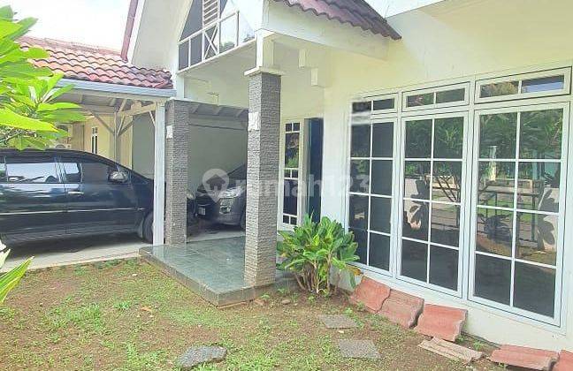 Rumah Bsd, Rumah Bagus Masih Ada Lahan Terbuka Halan Belakang  1