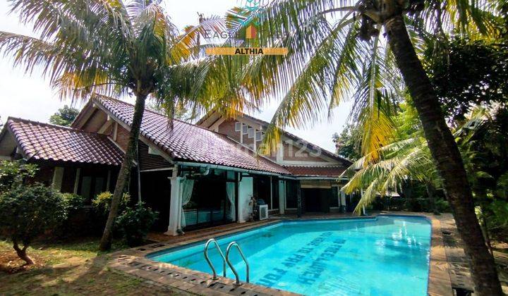 Rumah Jagakarsa, Rumah 2 Lantai Ada Privet Pool Suasana Villa 1