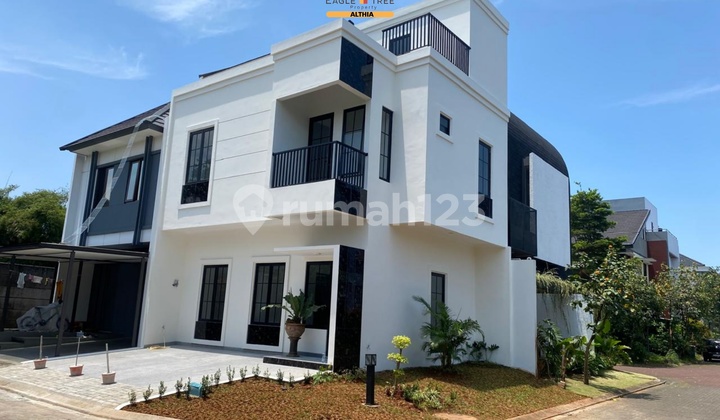 For Sale House in BSD, Corner Position Ready to Occupied Near Toll Modern Market