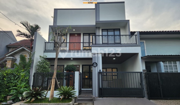 Rumah Dijual Kawasan Graha Raya , Rumah 2 Lt Siap Huni Deket Toll