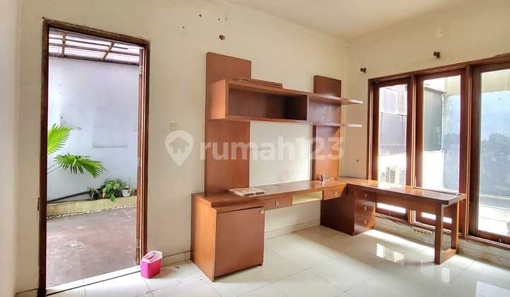 Rumah Murah 2 Lantai Lokasi Dkt Pasar Modern Emerald di Bintaro 2