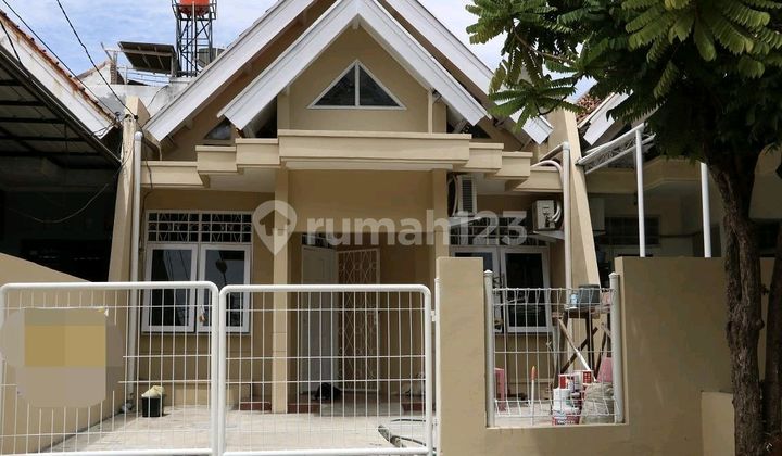 For Sale Quick Cheap Ready to Live House Strategic Location Graha Raya