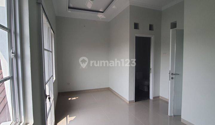 Rumah 2 Lantai Cluster di dekat Toll Jatiwarna Bekasi  2