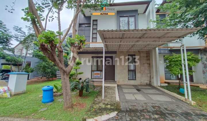 For Rent 2-Story House in Cluster Near Toll Road Modern Market