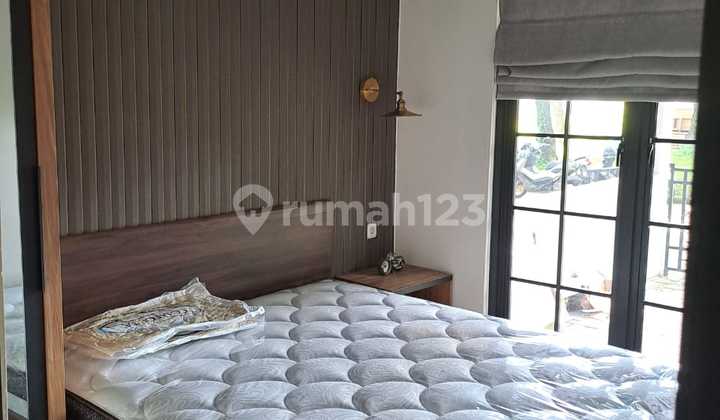 Rumah mewah fasilitas lengkap 