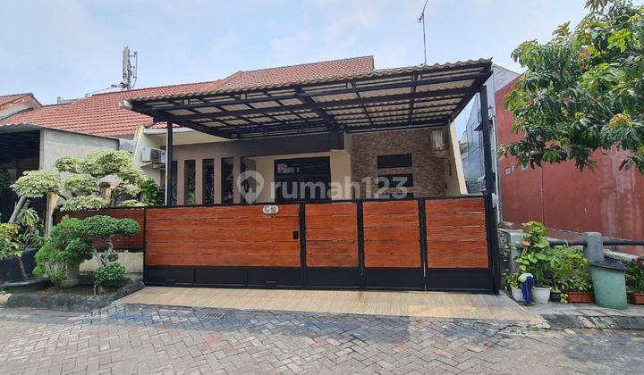 Jual cepat! Rumah di Palm Spring Regency Jambangan, Sby selatan 1