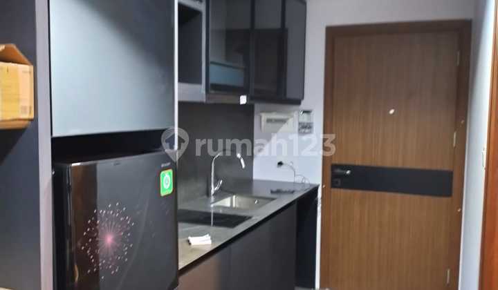 Disewakan Apartemen The Smith Full Furnish Alam Sutera 2