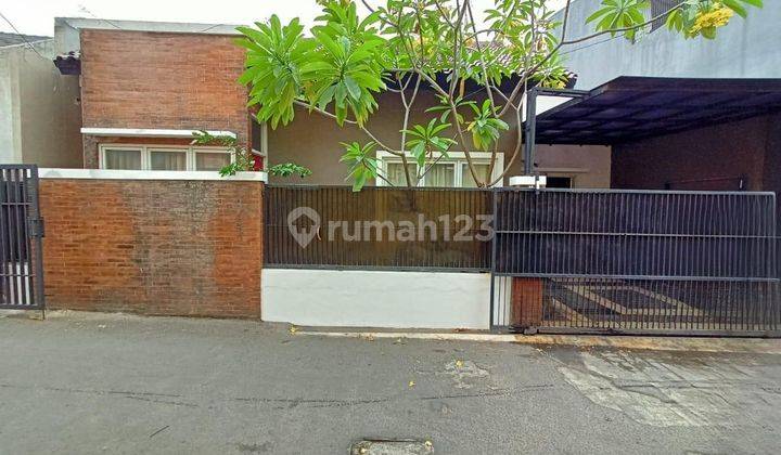 Rumah Cantik Minimalis Tropis Rapi Di Pondok Betung Tangerang 2