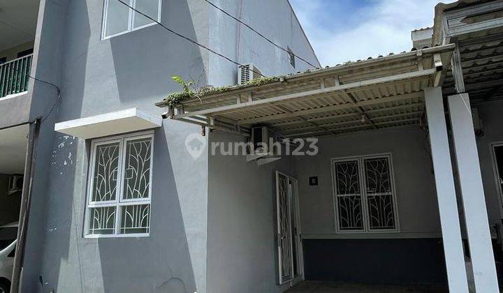 Rumah Disewakan 1.5 Lantai di Cluster Eldora Graha Raya 1