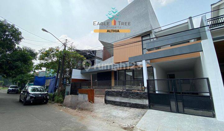 Rumah 2 Lantai Ada Private Pool Lokasi Komplek Sektor 9 Bintaro 1