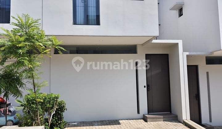 Rumah 3 Lantai Design Modern Siap Huni Dekat ke Stasiun Sudimara Rumah 3 Lantai Design Modern Siap Huni Dekat ke Stasiun Sudimara