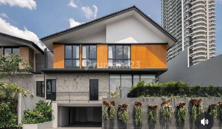 Rumah Modern Tropical Dengan Swimming Pool Di Kemang Jaksel 2