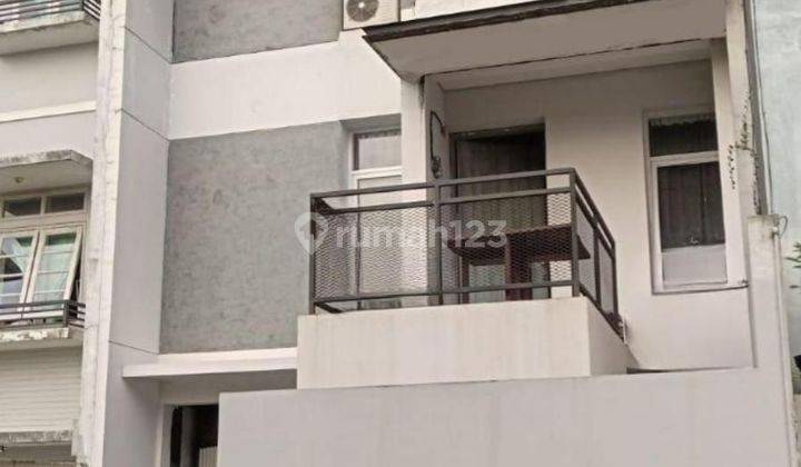 Rumah 2 Lantai Split Level Lokasi Di Limo Cinere 1