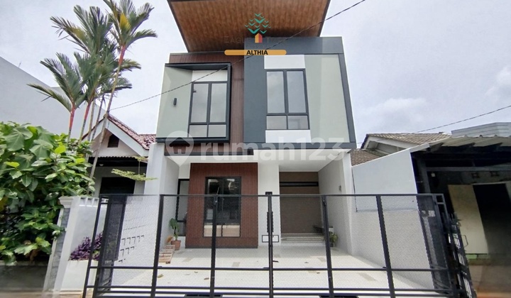 Rumah 2 Lantai Bangunan Baru Dalam Cluster Nusaloka Bsd