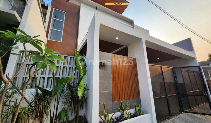 Rumah 2 Lantai Bangunan Baru Lokasi Sektor 9 Bintaro 2