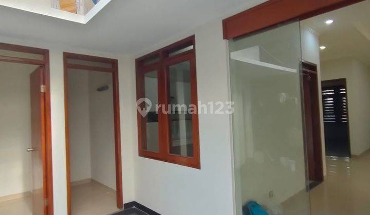 Rumah Minimalis Semi Furnished Full Canopy Di Taman Holis Indah 2 2