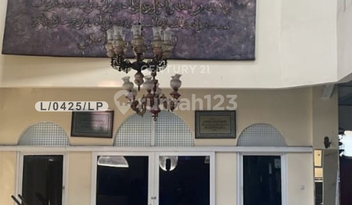 Tanah  3 Bangunan Rumah Luas 2563 Di Elite Gegerkalong Bandung