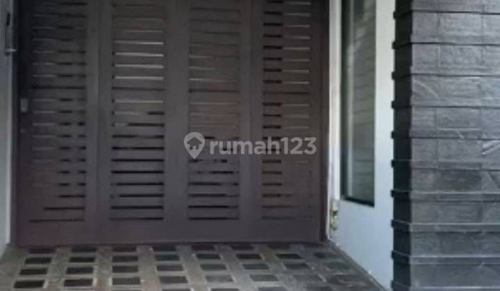 Rumah Cantik 3 Lantai Ada Rooftop Di Cluster Bsd Tangerang  2