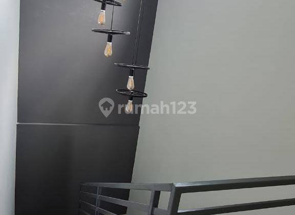 Jual Cepat Rumah 2 Lantai SHM di Graha Raya Rp 2.8 M Nego  3