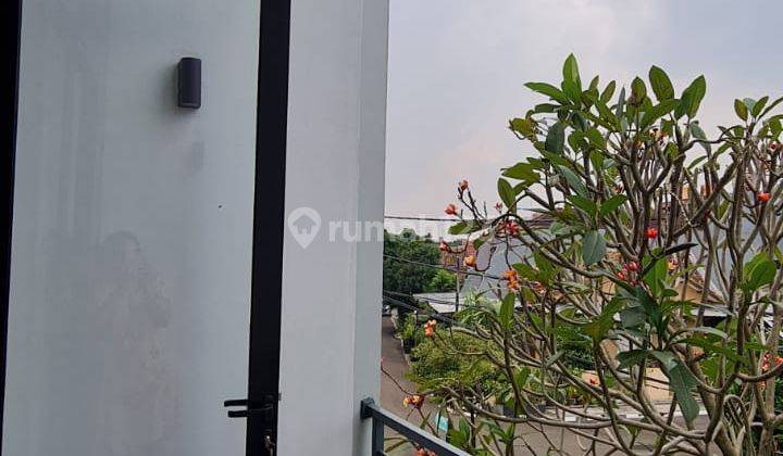 Jual Cepat Rumah 2 Lantai SHM di Graha Raya Rp 2.8 M Nego  17