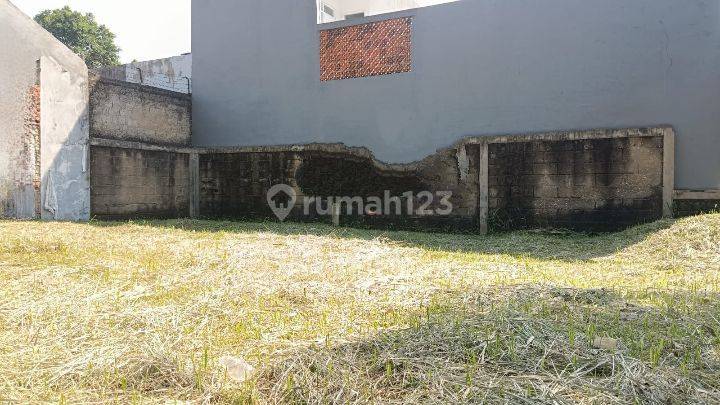 Tanah Hoek di dalam Cluster Graha Raya Bintaro  Lt 241 m² SHM 2