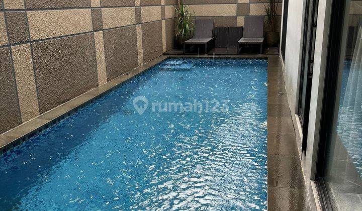 Rumah 2 Lantai Ada Kolam Renang di Pesanggrahan Jakarta Selatan  2