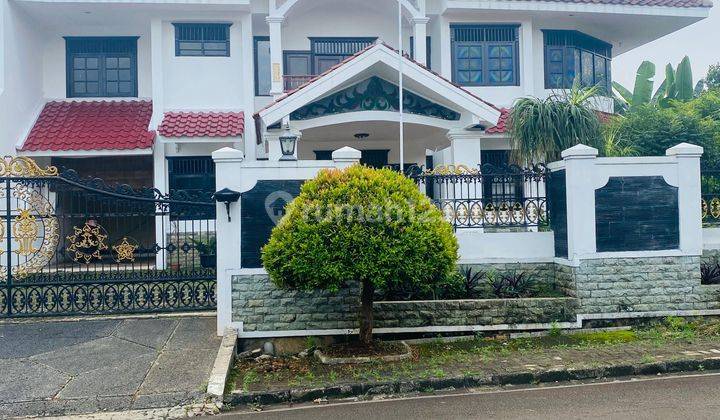 Jual BU Rumah Mewah ada Kolam Renang di Cinere Jakarta Selatan  1