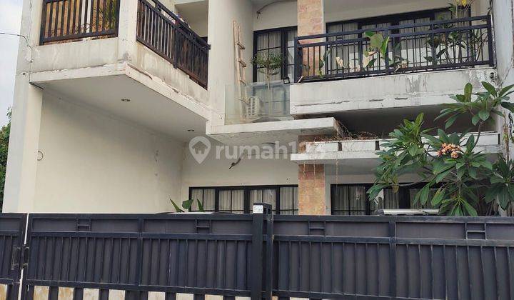 Jual Rumah 2 Lantai Posisi Hoek Di Puspitek Bsd Tangerang  1