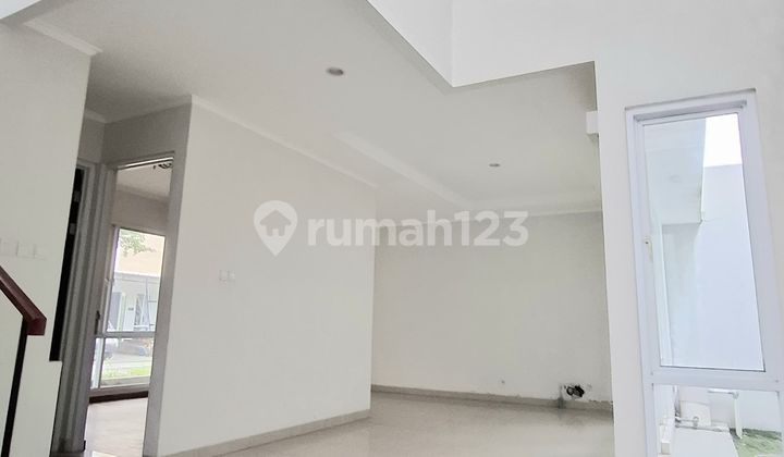 For Sale: House in Veteran, South Jakarta, Close to Pondok Indah and Toll Road Access 2